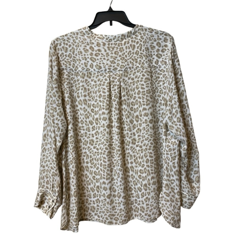 Women’s Animal Print 2X long sleeved shirt - Picture 4 of 4